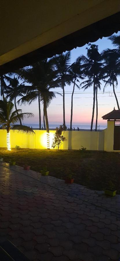 Poovar Sea View Rooms And Boating Family & Couple Only Εξωτερικό φωτογραφία
