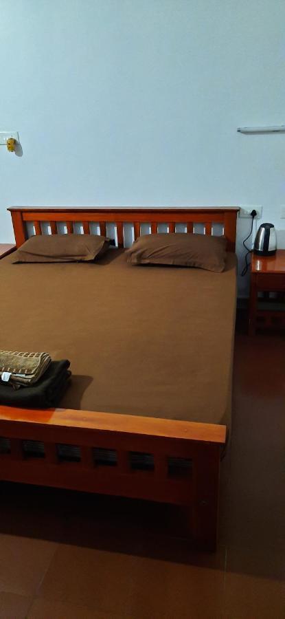Poovar Sea View Rooms And Boating Family & Couple Only Εξωτερικό φωτογραφία