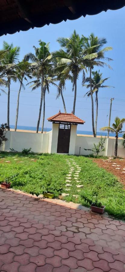 Poovar Sea View Rooms And Boating Family & Couple Only Εξωτερικό φωτογραφία